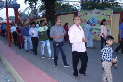 Feast procession 28th  (56)